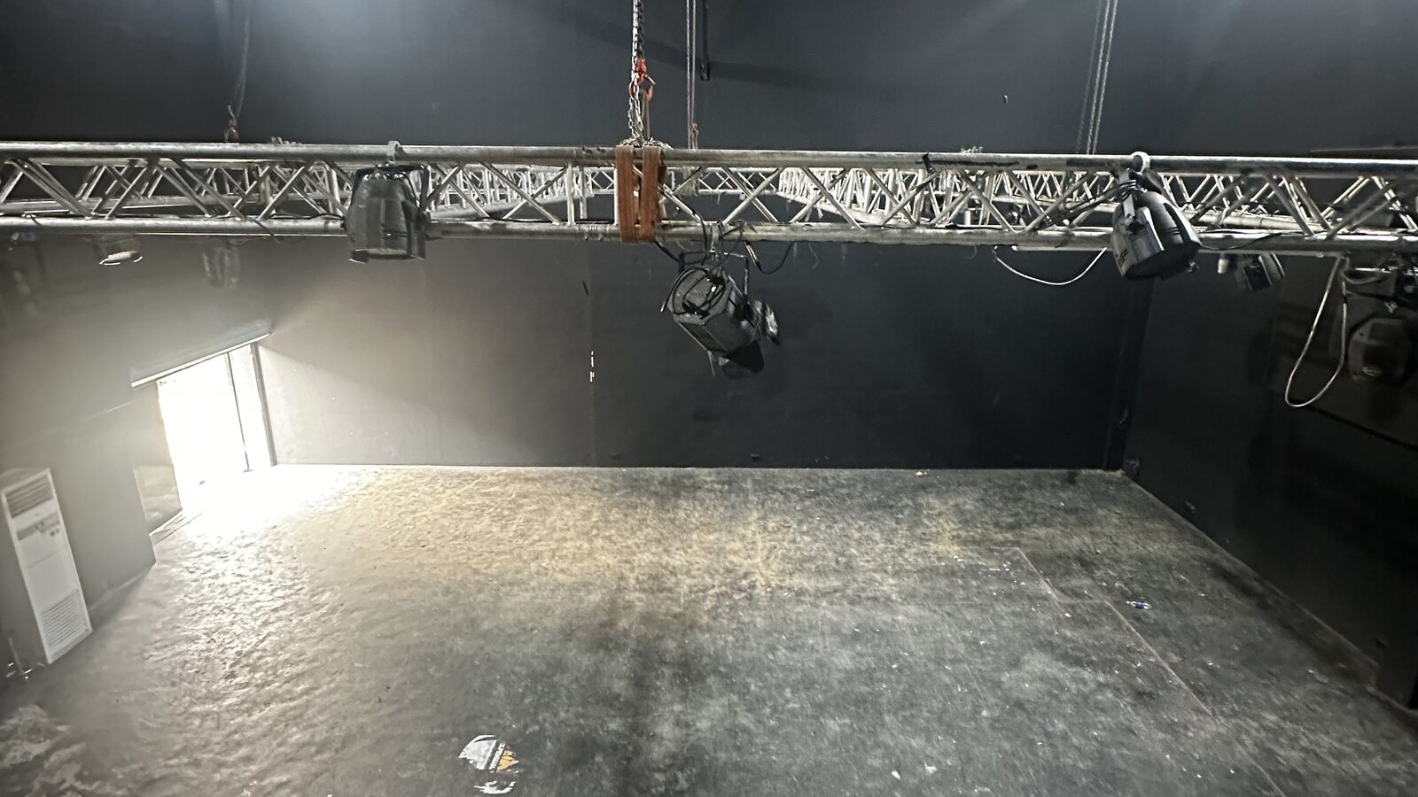 Behind the Session: What Really Happens Inside a Lagos Recording Studio at The Freeme Space
